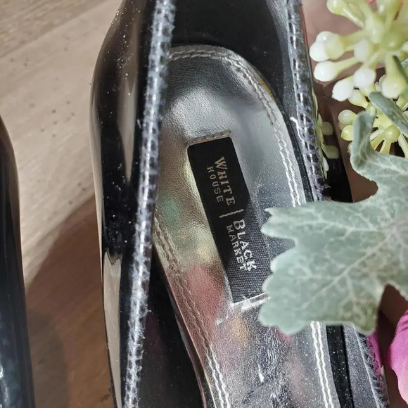 WHITE HOUSE BLACK MARKET BLACK PATENT LEATHER "KOURTNEY" PEEP TOE PUMPS 9.5 M - Picture 12 of 12